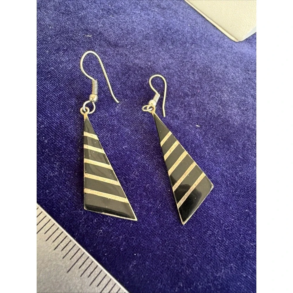 Vintage Silver Dangle Earrings With Black Enamel Alpaca